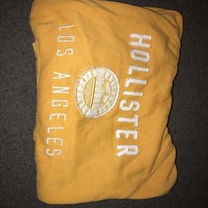 Yellow Hollister sweatshirt